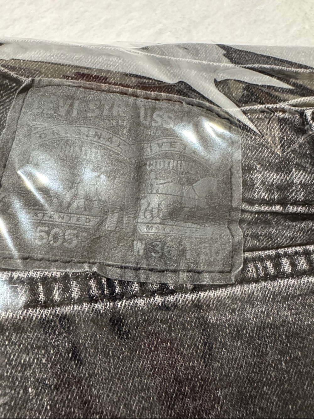 Levi’s - Men's Classic Straight Jeans - Washed Charcoal - Size 36x30 - Picture 2 of 2